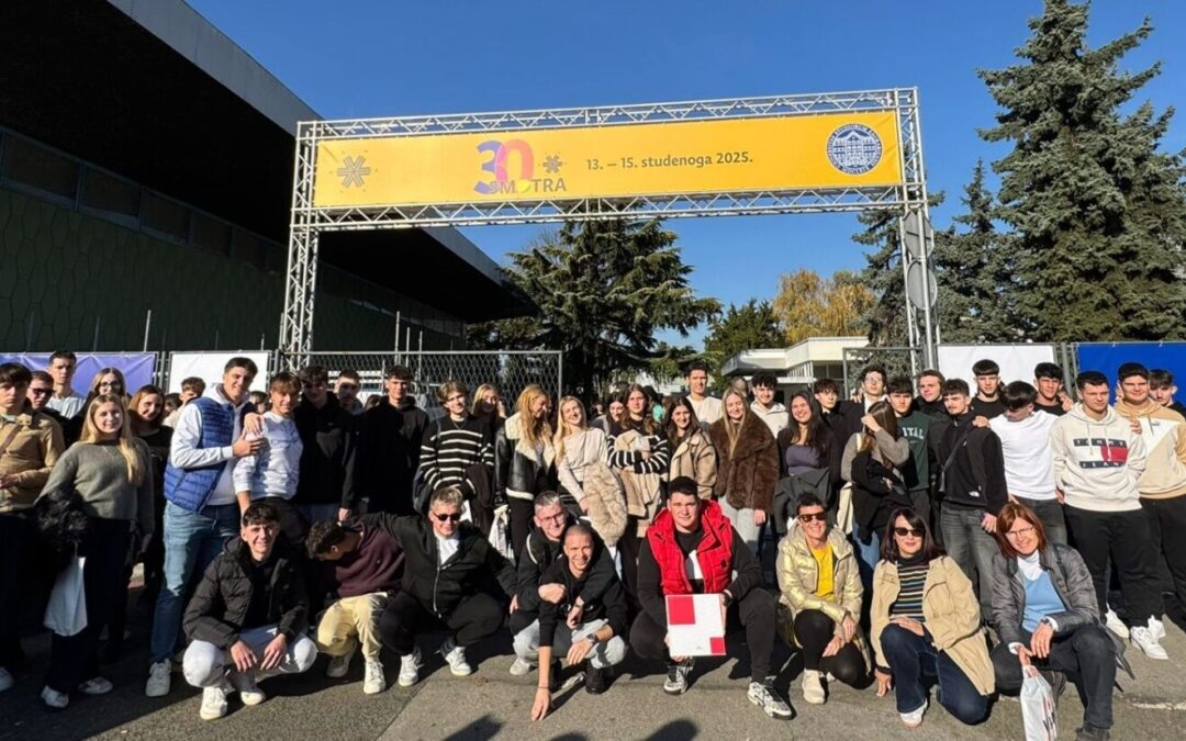 MATURANTI U POTRAZI ZA ZNANJEM I INSPIRACIJOM!